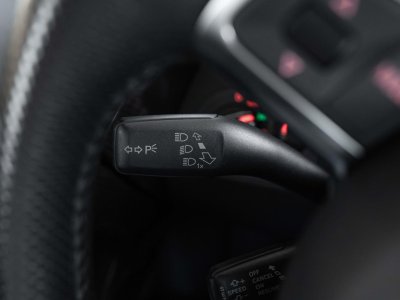 Audi R8 Quattro 52 V10 FSI 525   - 21