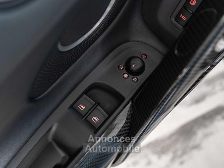 Audi R8 Quattro 52 V10 FSI 525 - 30