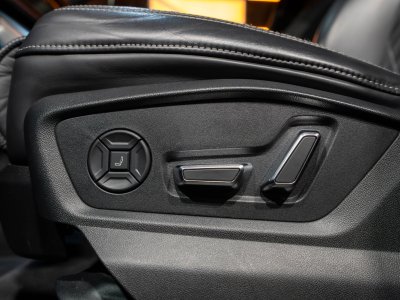 Audi Q8 60 TFSIE COMPETITION 462CH - 33