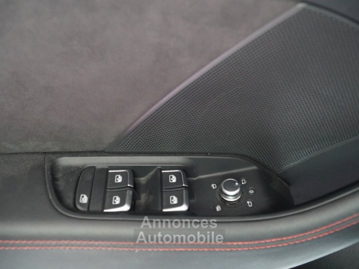 Audi RS3 BERLINE 25 TFSI 400 S tronic 7 Quattro - 26