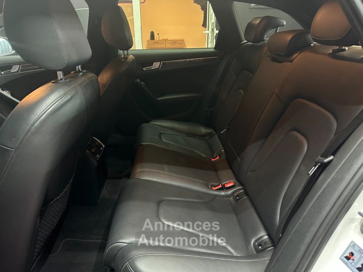 Audi RS4 AVANT V8 42 FSI 450 Quattro S Tronic 7 - 10