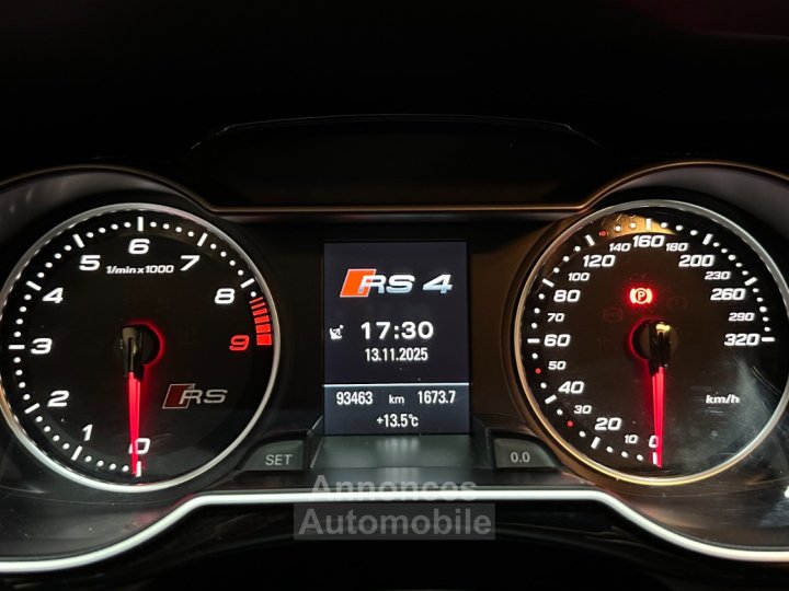 Audi RS4 AVANT V8 42 FSI 450 Quattro S Tronic 7 - 16