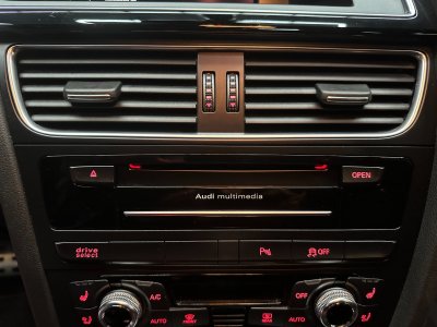 Audi RS4 AVANT V8 42 FSI 450 Quattro S Tronic 7   - 24