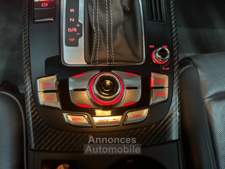 Audi RS4 AVANT V8 42 FSI 450 Quattro S Tronic 7 - 25