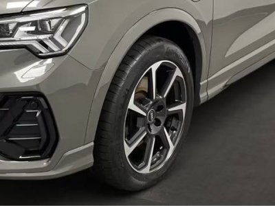 Audi Q3 45 TFSIe S line PANO MATRIX SONOS 360 - 8