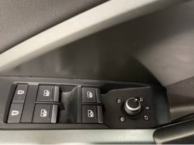 Audi Q3 45 TFSIe S line PANO MATRIX SONOS 360 - 9