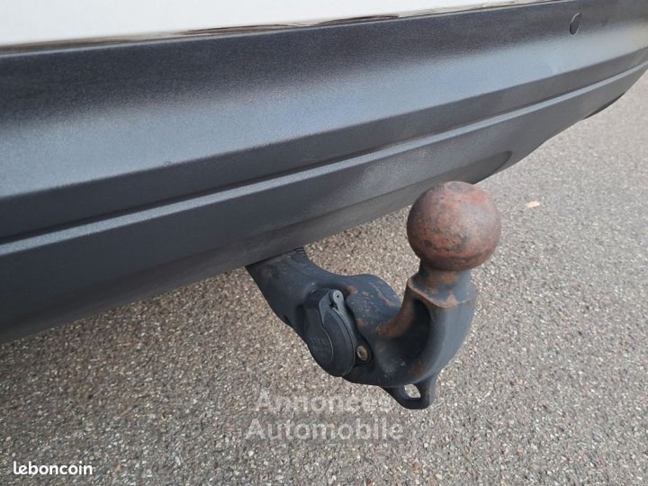 Audi Q3 20 tdi 175 ambiente quattro s-tronic garantie 6 mois - 19