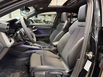 Audi A3 IV (2) Berline 15 35 TFSI Mild Hybrid 150 S Line S Tronic 7 1° Main FR Options%2B%2B%2B a - 9