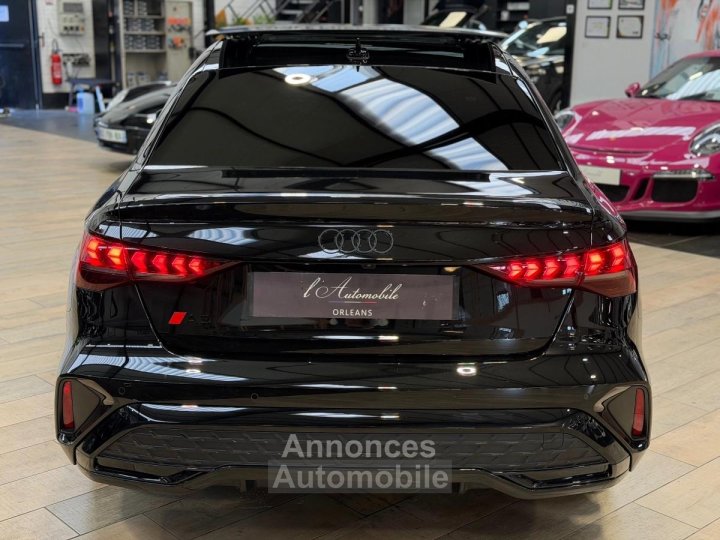 Audi A3 IV (2) Berline 15 35 TFSI Mild Hybrid 150 S Line S Tronic 7 1° Main FR Options%2B%2B%2B a - 46