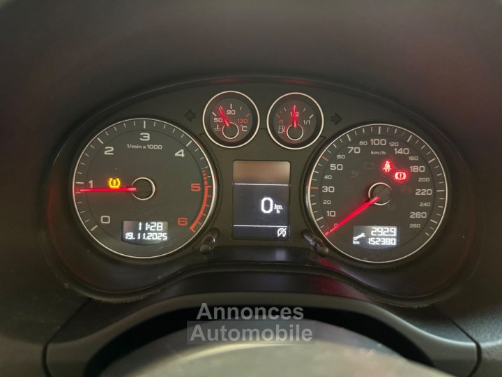 Audi A3 CABRIOLET 20 TDI 140 DPF S Line - 23