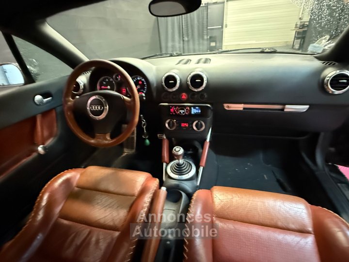 Audi TT ROADSTER 18T 180ch / Cuir Baseball / Son Bose / Distribution OK - 12