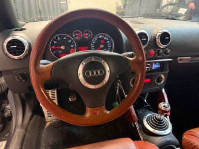 Audi TT ROADSTER 18T 180ch / Cuir Baseball / Son Bose / Distribution OK   - 13