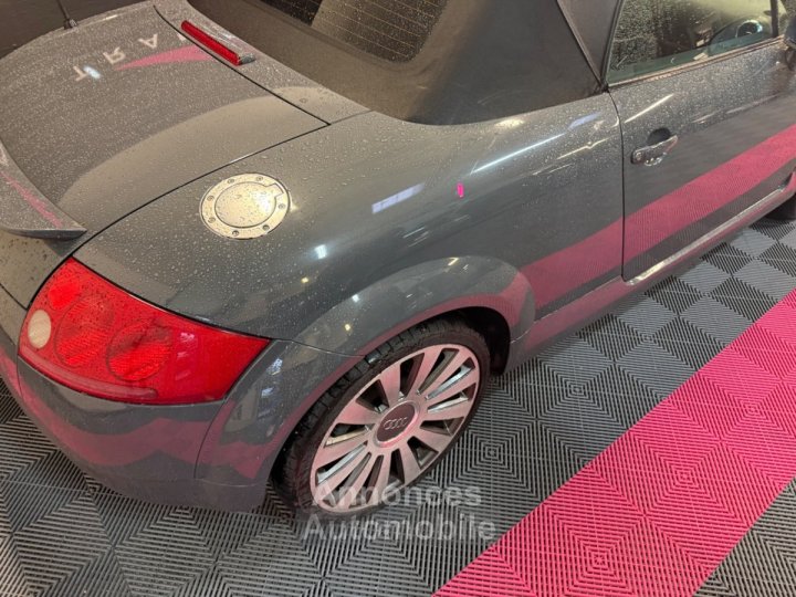 Audi TT ROADSTER 18T 180ch / Cuir Baseball / Son Bose / Distribution OK - 38