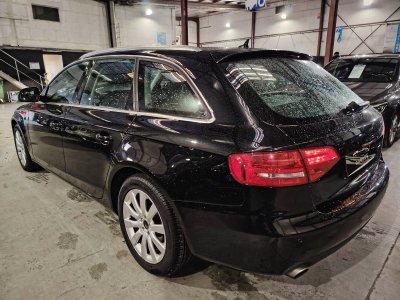 Audi A4 AVANT 30 V6 TDI 239 Ambition Luxe quattro Tiptronic   - 4