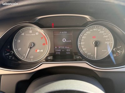 Audi S4 avant 30 tfsi 335 quattro s-tronic bva - 38
