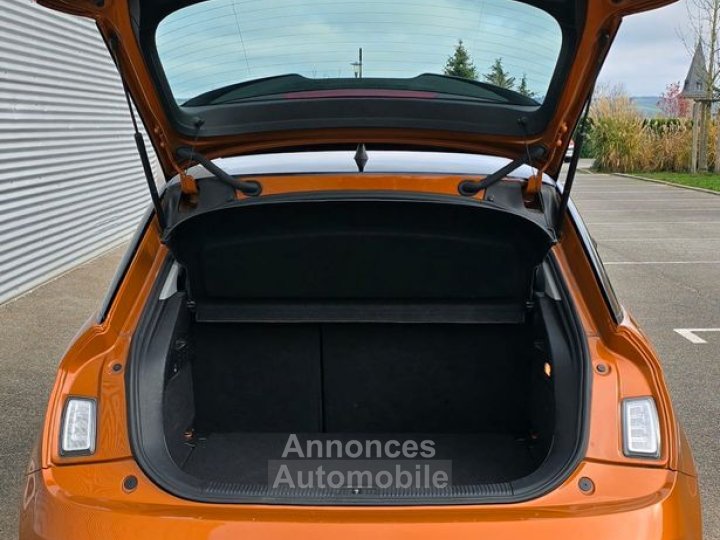 Audi A1 20 TDI AMBIANTE 143cv Toit ouvrant - 9