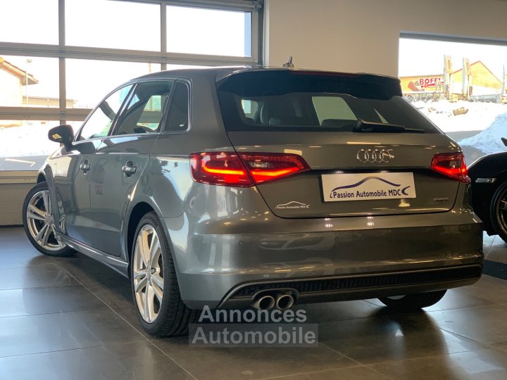 Audi A3 Sportback AUDI A3 III SPORTBACK 20 TDI 184 S LINE QUATTRO S TRONIC 7 - 8