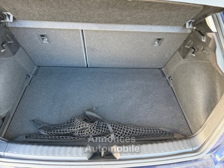 Audi A1 Sportback 30 TFSI 110 ch S tronic 7 Advanced 2 - Carplay - Keyless - Premi&egrave;re main - GARANTIE 12 MOIS - 19