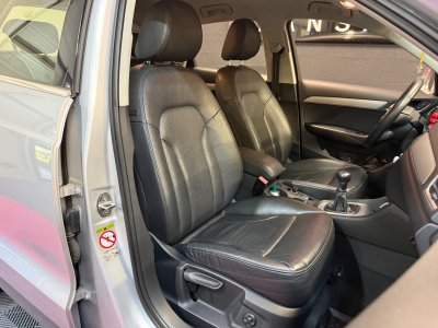 Audi Q3 20 TDI 140 ch Attraction / Distribution OK   - 11