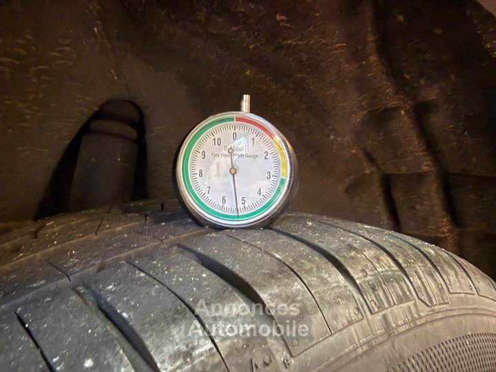 Audi Q3 20 TDI 140 ch Attraction / Distribution OK - 34