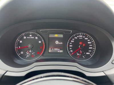 Audi Q3 20 TFSI 220 ch Quattro S line S tronic 7 / SIEGES CHAUFFANTS / TOIT OUVRANT   - 18