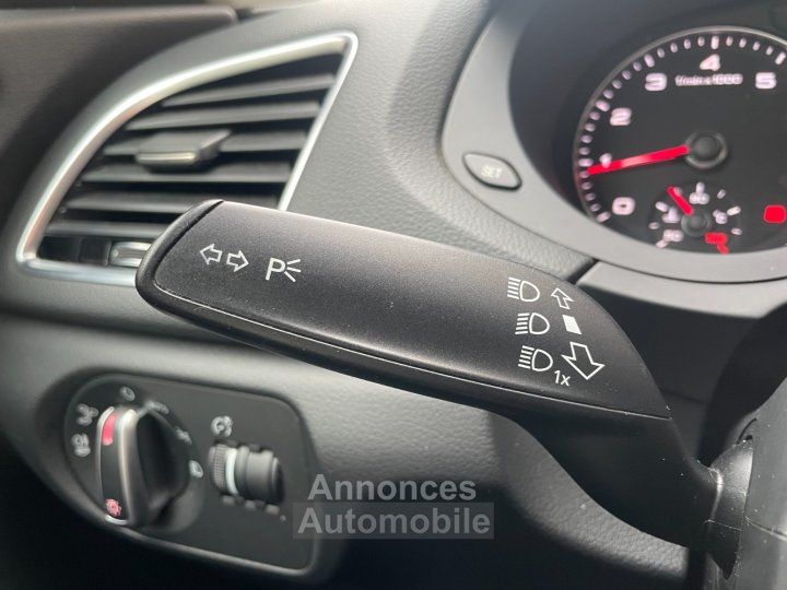 Audi Q3 20 TFSI 220 ch Quattro S line S tronic 7 / SIEGES CHAUFFANTS / TOIT OUVRANT - 24