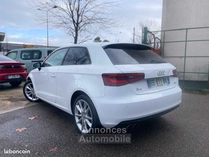 Audi A3 20 TDI 150ch Ambition Luxe GPS LED Drive Select - 3