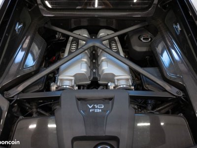 Audi R8 V10 Plus 52 610 cv &ndash; FRAN&Ccedil;AISE FULL CARBONE INTERIEUR ET EXTERIEUR CAMERA ECHAPPEMENT SPORT -   - 8
