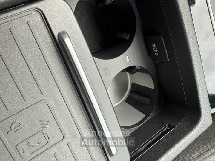 Audi SQ5 II 30 TDI V6 Quattro 347Cv Bo&icirc;te Auto Full Catalogue-Fran&ccedil;ais-Entretien Audi-Attelage Amovible - 7