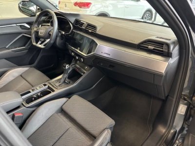 Audi Q3 35 TFSI 150ch Mild Hybrid S tronic 7 SLINE   - 25