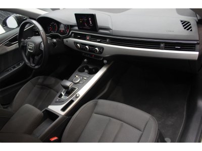 Audi A4 Avant 40 TFSI 190 S-tronic ACC/Hayon Elec/si&egrave;ges Chauffants   - 10