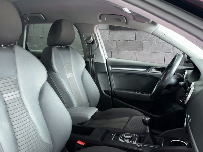 Audi A3 Sportback 35 TFSI CoD 150 Design / Apple car play / R&eacute;gulateur adaptatif/Feux Led   - 8