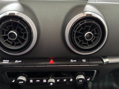 Audi A3 Sportback 35 TFSI CoD 150 Design / Apple car play / R&eacute;gulateur adaptatif/Feux Led   - 21