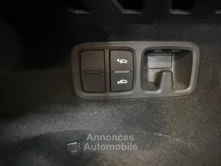 Audi Q8 50 TDI 286ch S line quattro tiptronic 8 - 25