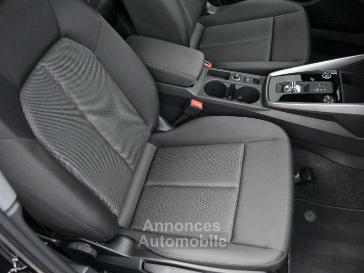 Audi A3 40 TFSIe - LED - ACC - CARPLAY - CAMERA - LANE ASSIST - - 16