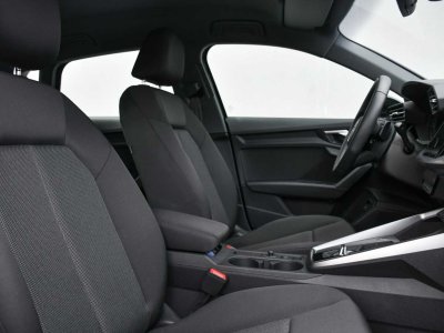 Audi A3 40 TFSIe - LED - ACC - CARPLAY - CAMERA - LANE ASSIST - - 17