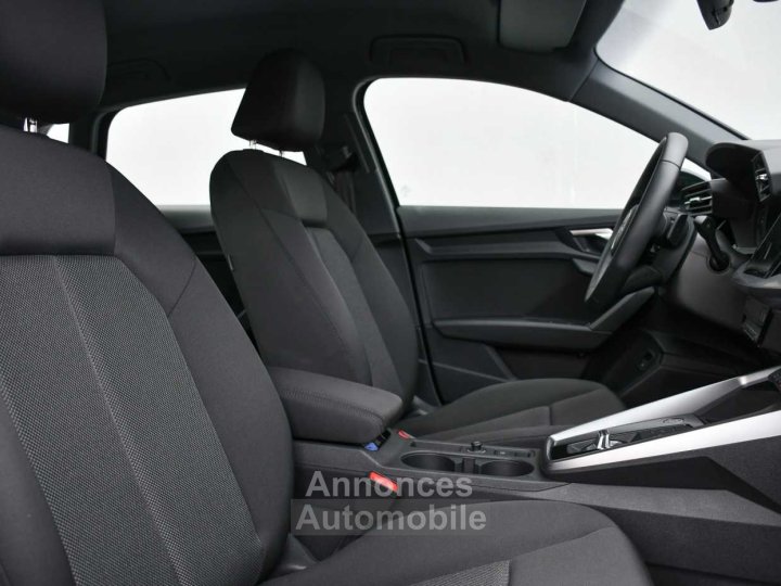 Audi A3 40 TFSIe - LED - ACC - CARPLAY - CAMERA - LANE ASSIST - - 17