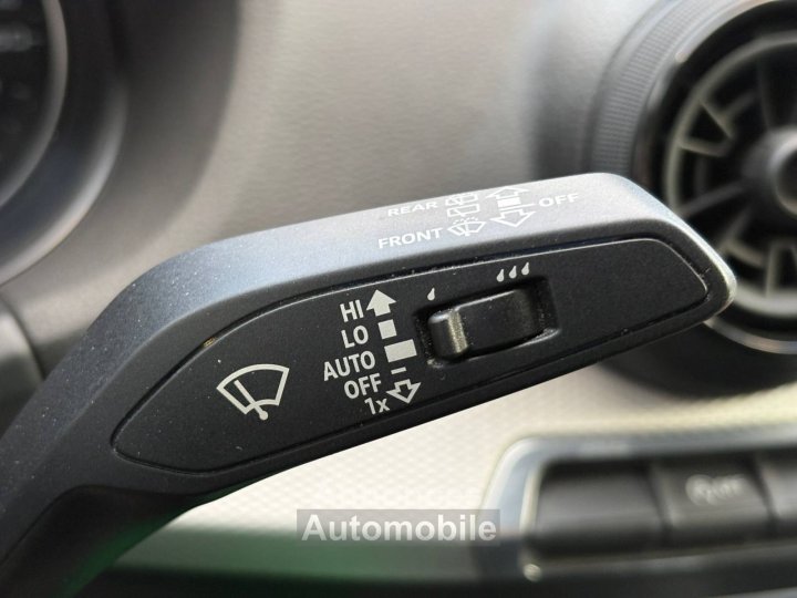 Audi Q2 BUSINESS 14 TFSI COD 150 ch BVM6 Business line - 23