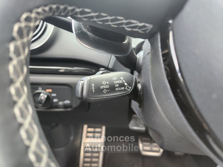 Audi RS3 SPORTBACK Suivi Toit ouvrant Caméra de recul Phares Matrix - 23