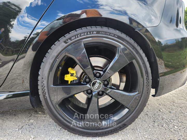 Audi RS3 SPORTBACK Suivi Toit ouvrant Caméra de recul Phares Matrix - 31