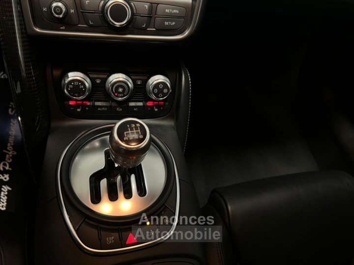 Audi R8 Quattro 42 V8 FSI - Boite mécanique très rare - 65000km - Carbone - Collector - 14