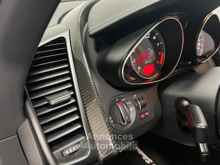 Audi R8 Quattro 42 V8 FSI - Boite mécanique très rare - 65000km - Carbone - Collector - 15