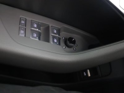 Audi A6 Avant Quattro 20 40 TDI - 204 - BV S-tronic AVANT 2018 BREAK S line PHASE 1 - 14