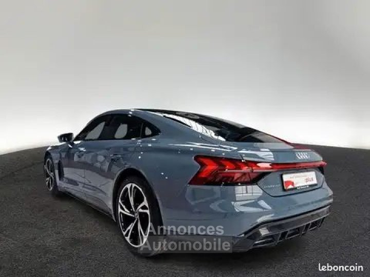 Audi e-tron GT 476cv 07-2022 32700kms - 3