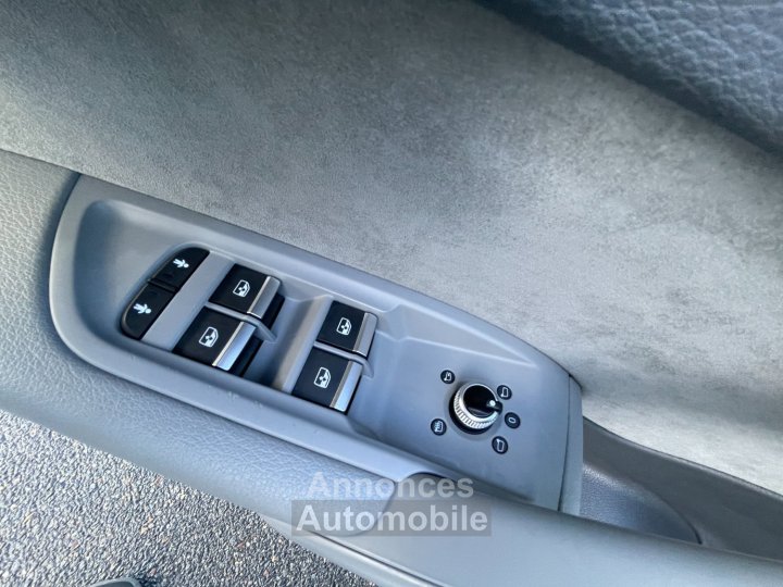 Audi Q5 20 TDI 150 CV DESIGN GARANTIE 12 MOIS - 10