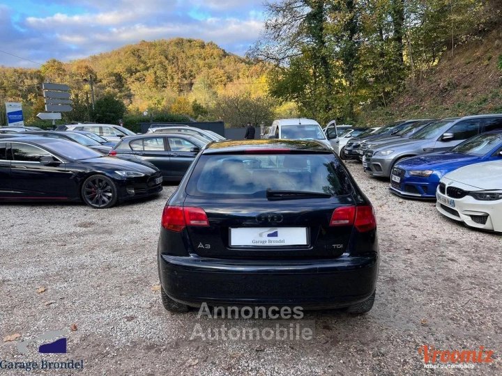 Audi A3 Sportback 19 TDi 105cv Ambiente 2ème Main - 8
