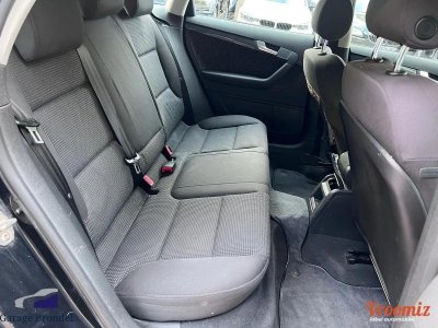 Audi A3 Sportback 19 TDi 105cv Ambiente 2ème Main - 14