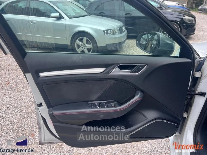 Audi S3 (8V) Sportback 20 TFSi 300cv Quattro BVA - 11