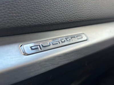 Audi Q2 20 TDI 150 ch S tronic 7 Quattro S Line   - 19