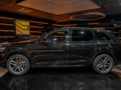 Audi Q7 55 30 TFSIe QUATTRO S LINE FACELIFT   - 2